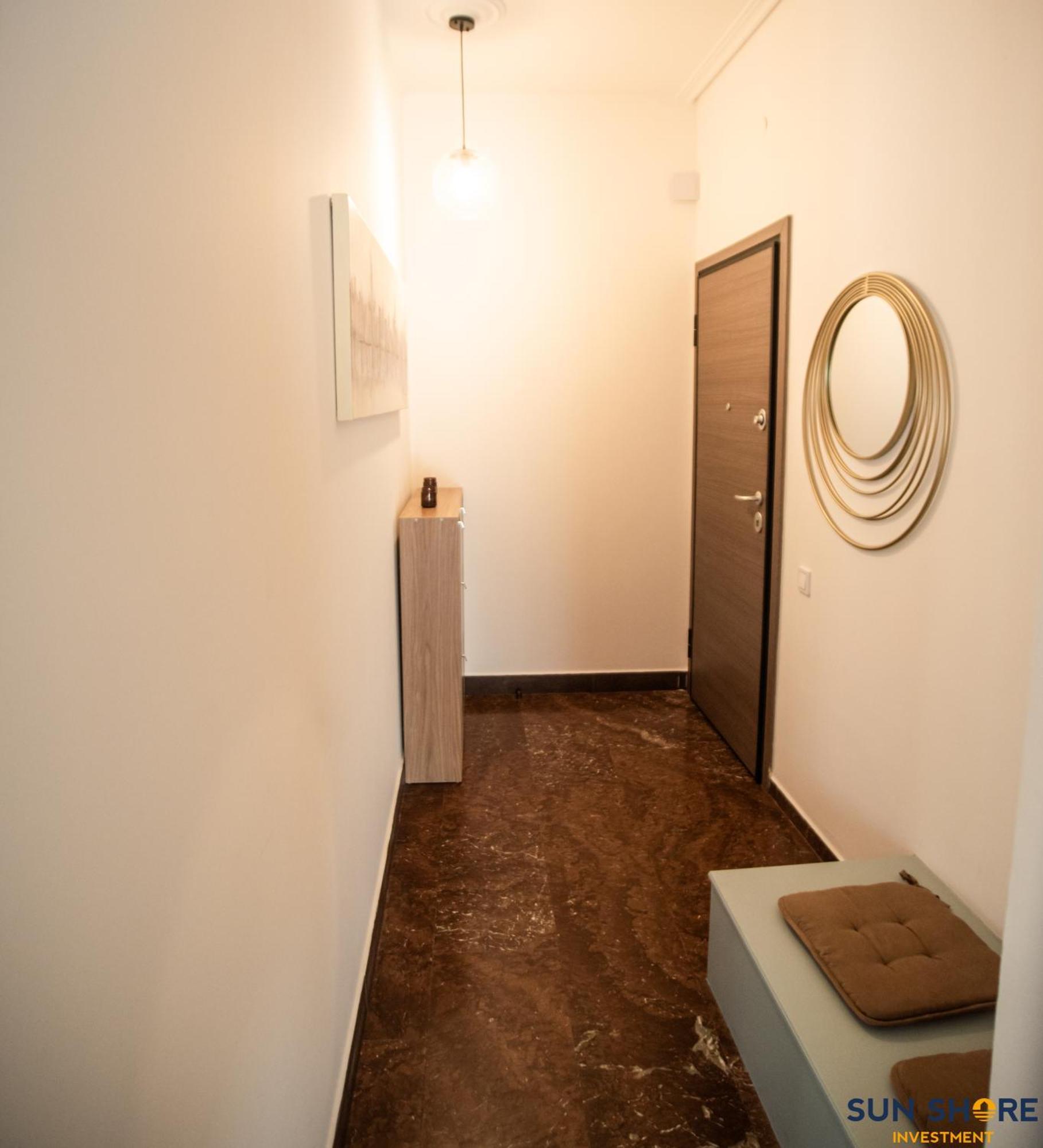 Explore Greece From Comfortable City Centre Apartment Chalkida Bagian luar foto